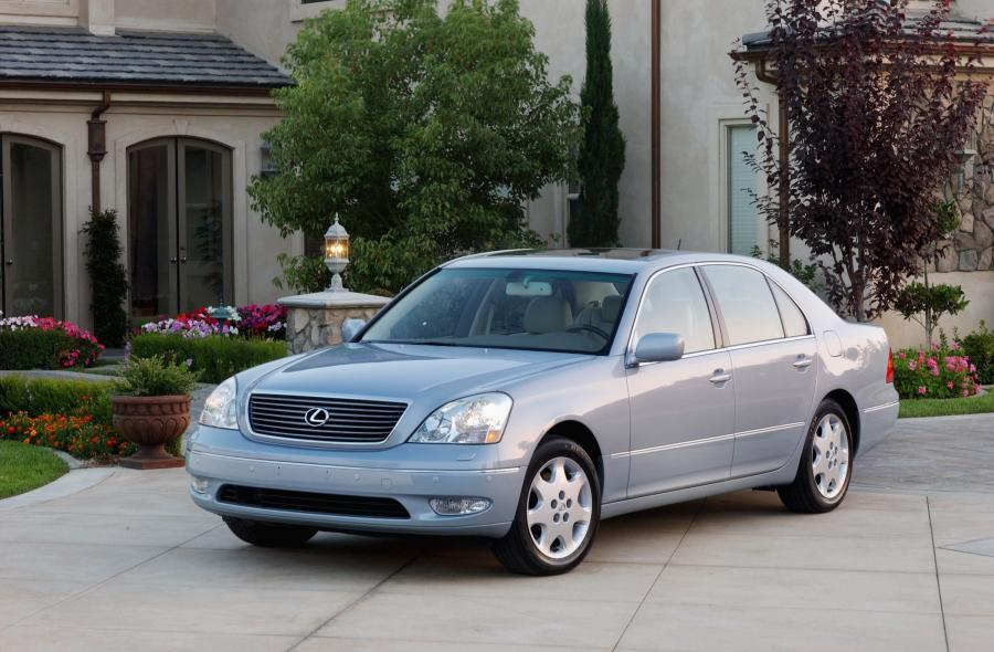  Lexus LS430 2001 года  (фото 28 из 56)